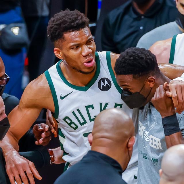 b体育直播-最幸运的雄鹿遭遇不幸一击,东部决赛走势再度改变